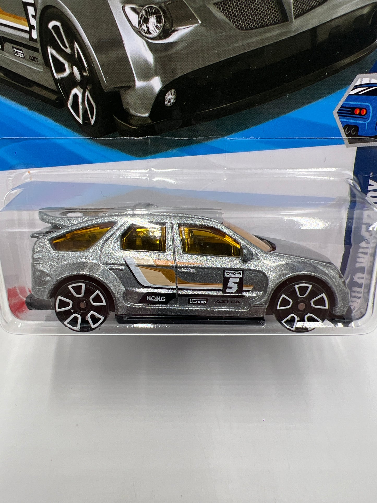 2025 Hot Wheels Q Case Wild Widebody #205 Pontiac Aztek Custom Silver 59D