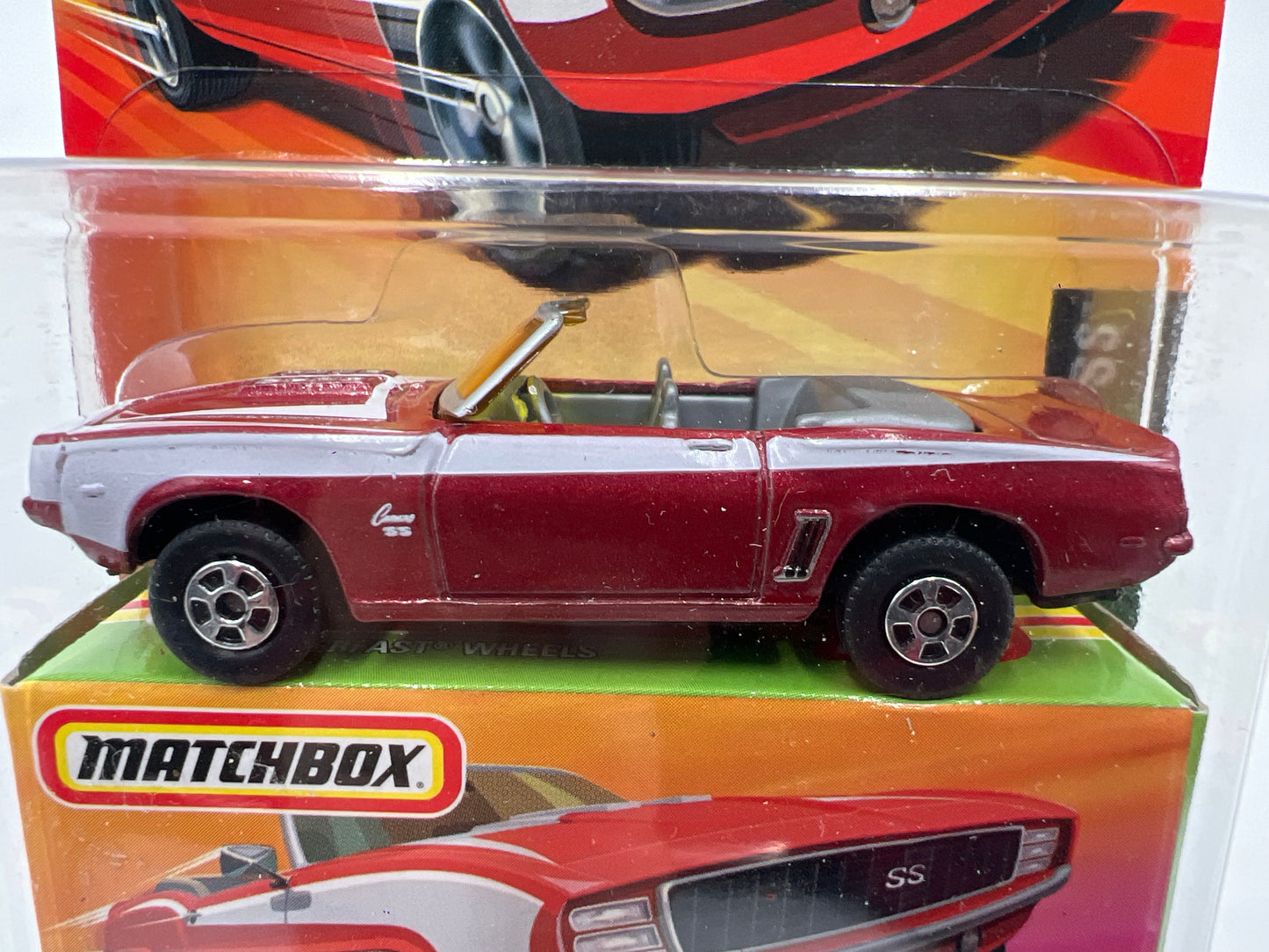 Matchbox Streakers #40 Chevrolet Camaro SS Red 174C