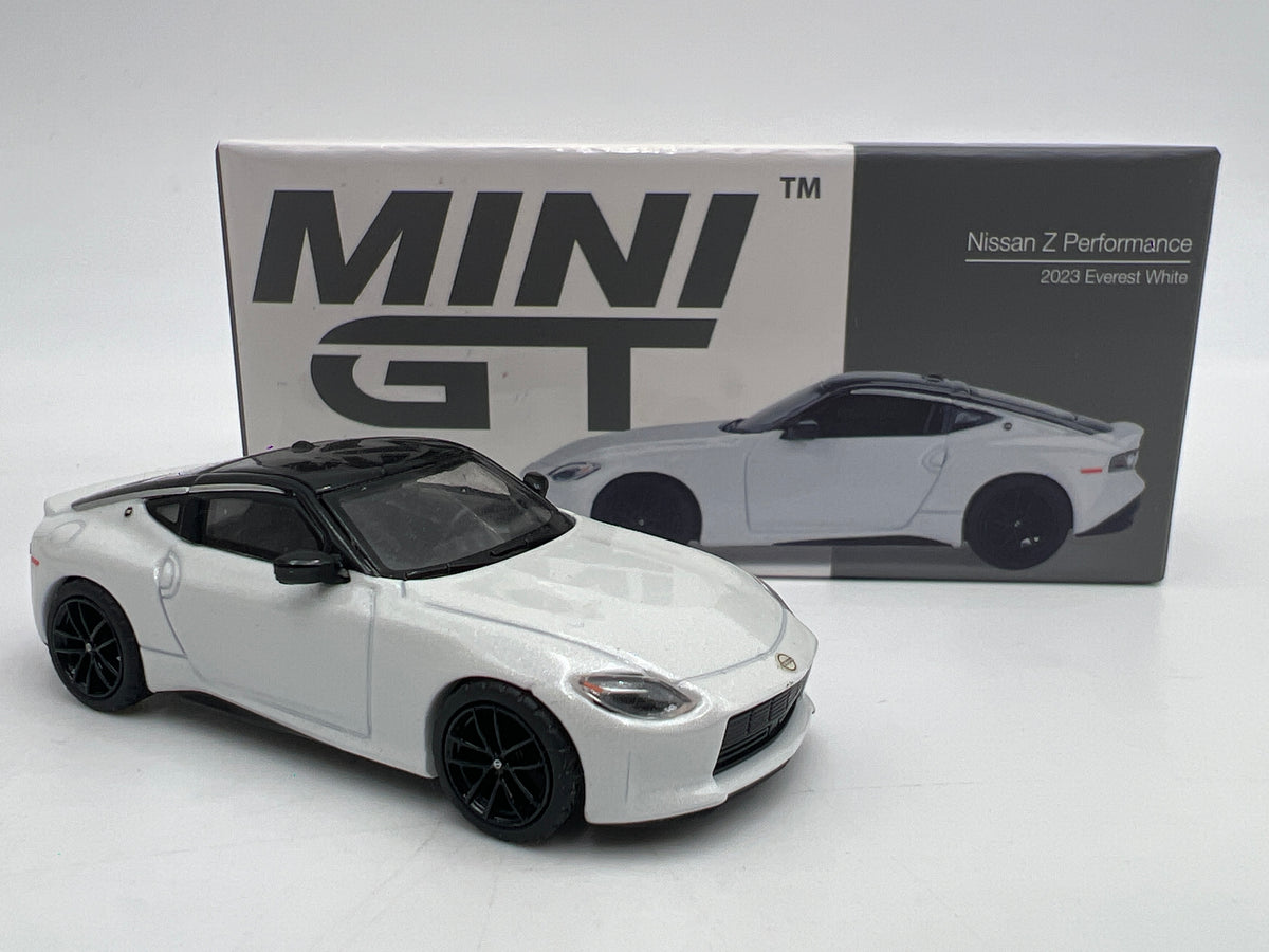 Mini GT #599 MiJo Exclusive Nissan Z Performance 2023 Everest White