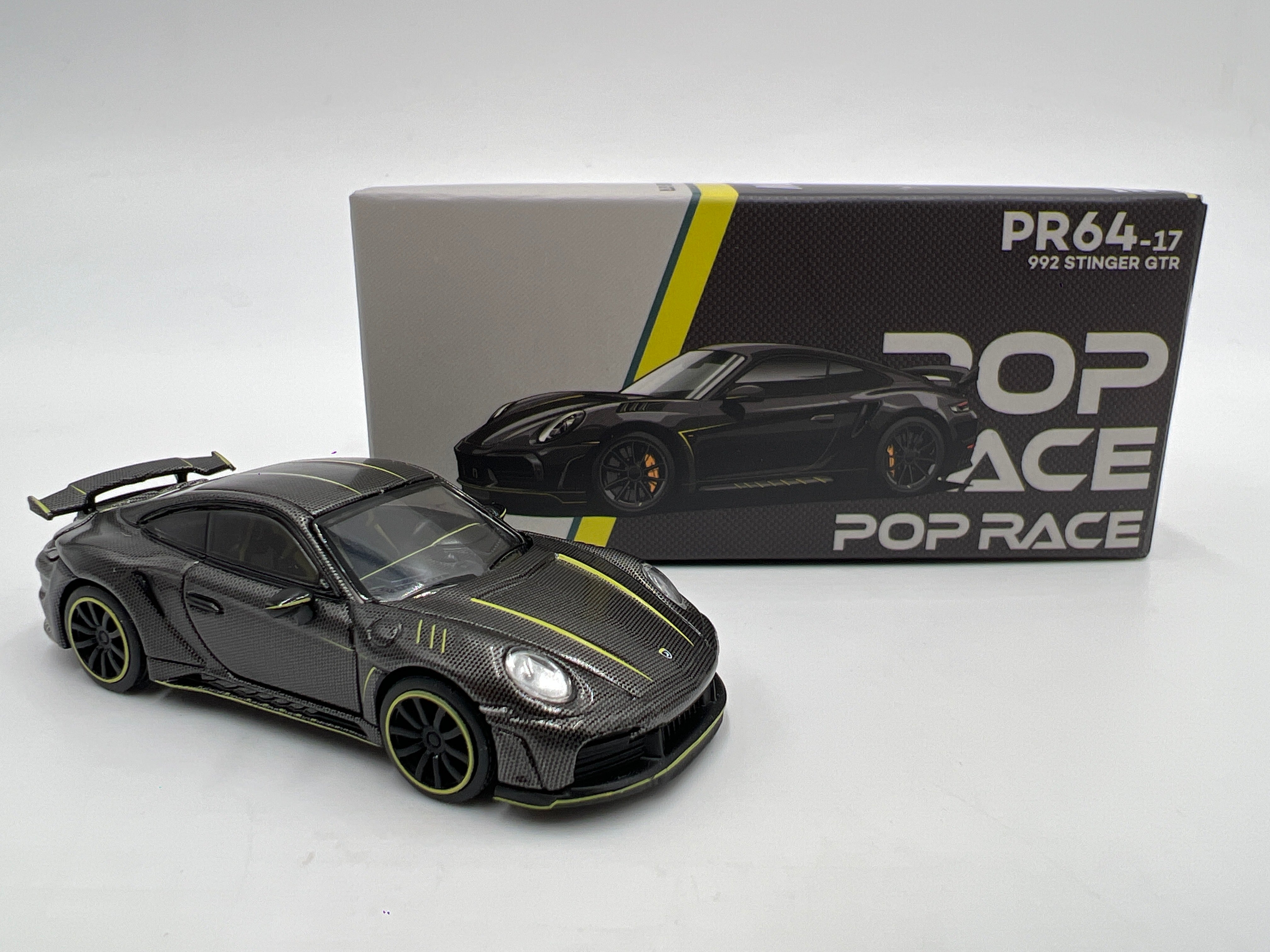 Pop Race 1/64 Porsche 992 Stinger GTR Full Carbon Fiber PR64-17