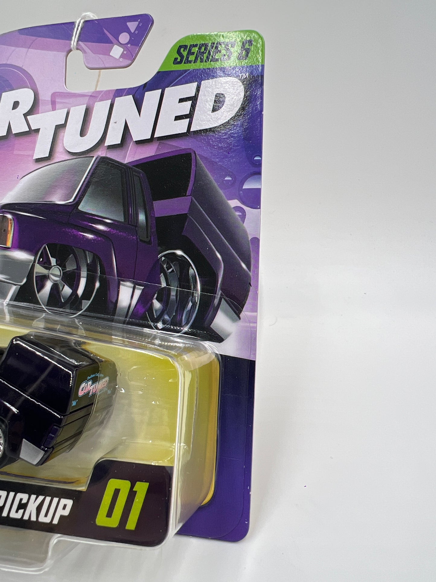 2025 MGA Car Tuned Series 6 #1 87 SR5 Toyota Pickup Purple Open Bed Version 179C
