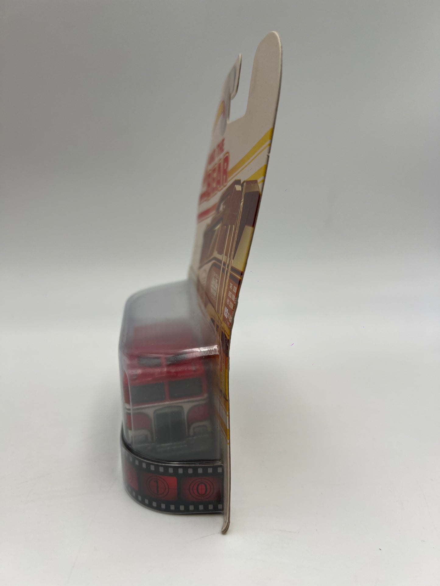 Hot Wheels Retro Entertainment BJ And The Bear Thunder Roller W/Protector Card Not Perfect