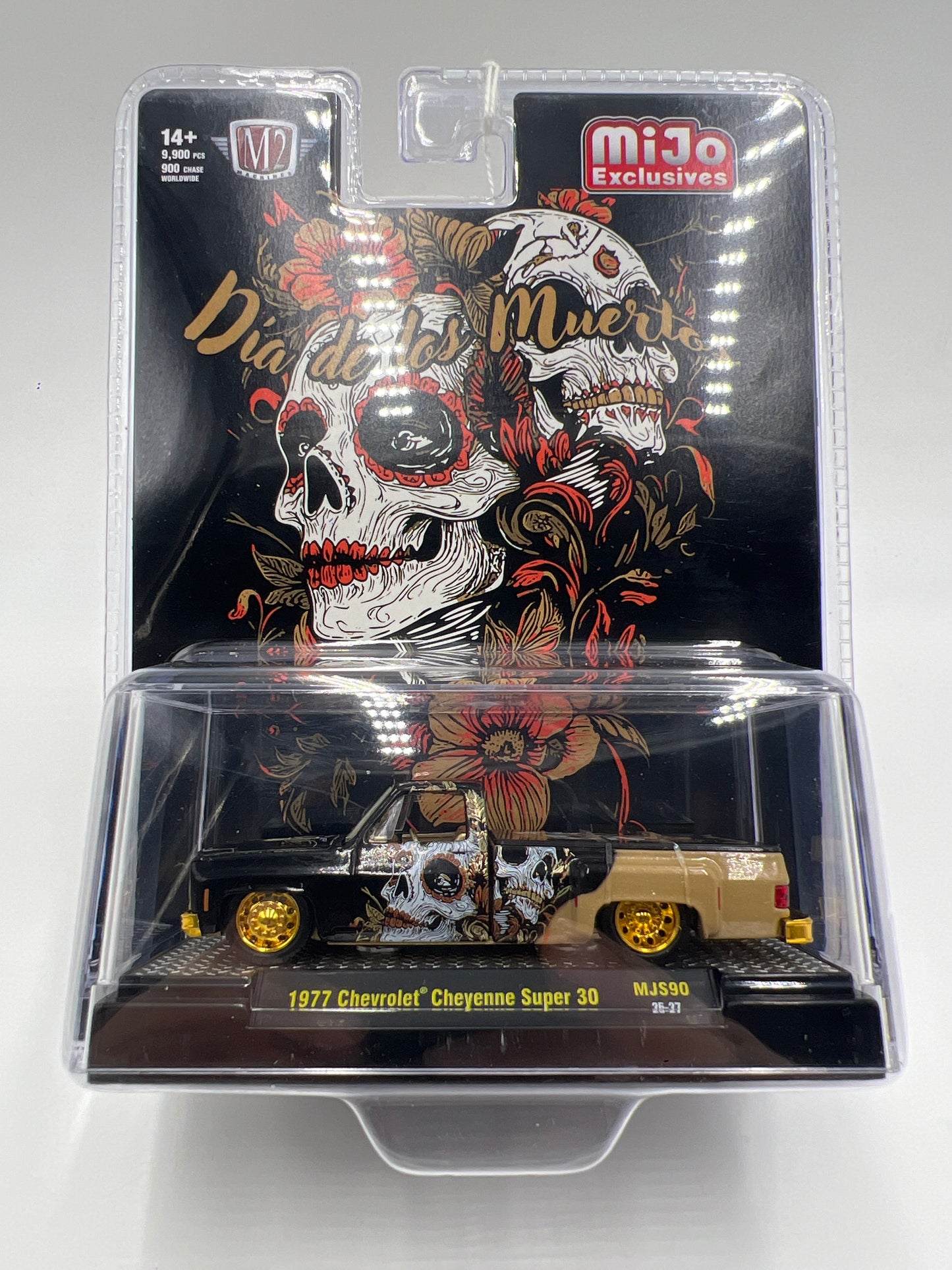 2025 M2 Machines Mijo Exclusives CHASE Dia De Los Muertos 1977 Chevrolet Cheyenne Super 30 MJS90