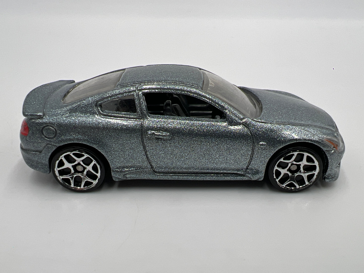 2011 Hot Wheels 1/64 Nightburnerz Infiniti G37 Silver Metalflake Loose