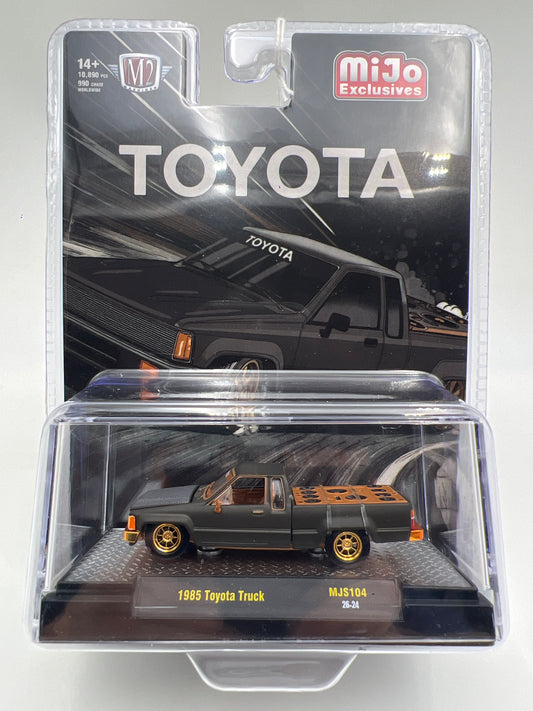 M2 Machines MJS104 MiJo Exclusives CHASE 1985 Toyota Truck