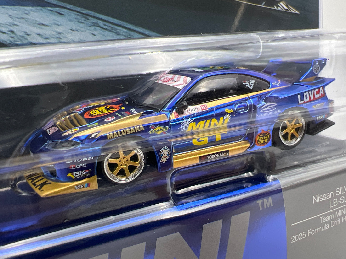 Mini GT #1185 Nissan Silvia S15 555 LB-Super Silhouette LBWK 2025 FD Halloween Special