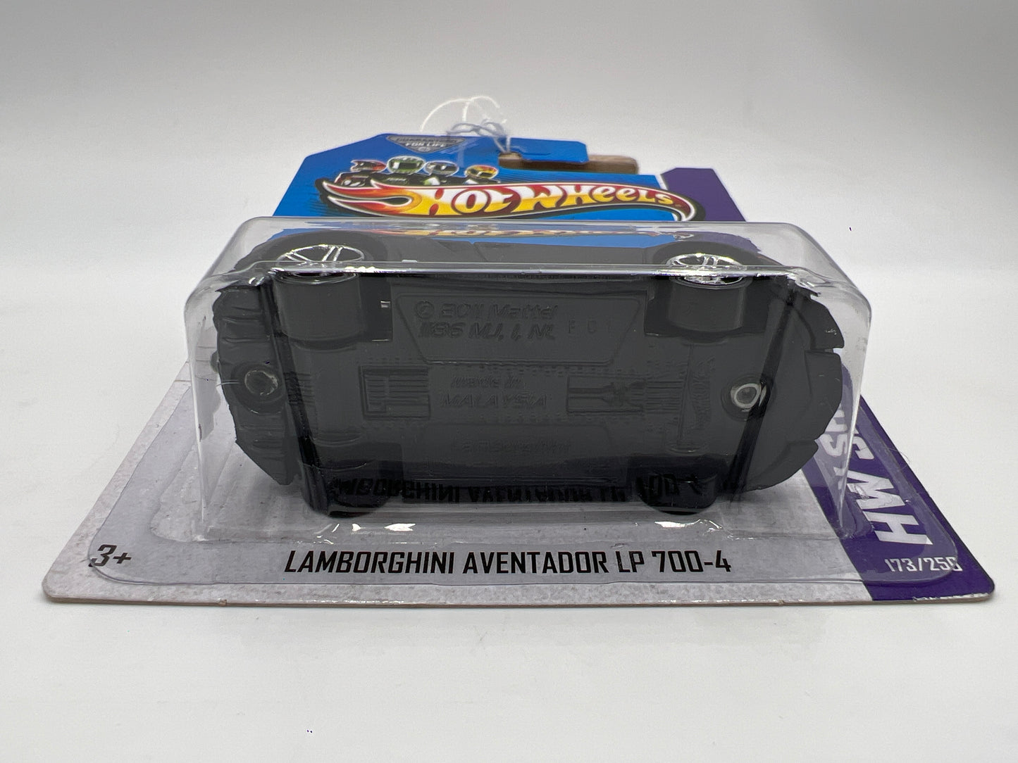 2013 Hot Wheels Showroom #173 Lamborghini Aventador LP 700-4 Black 102D