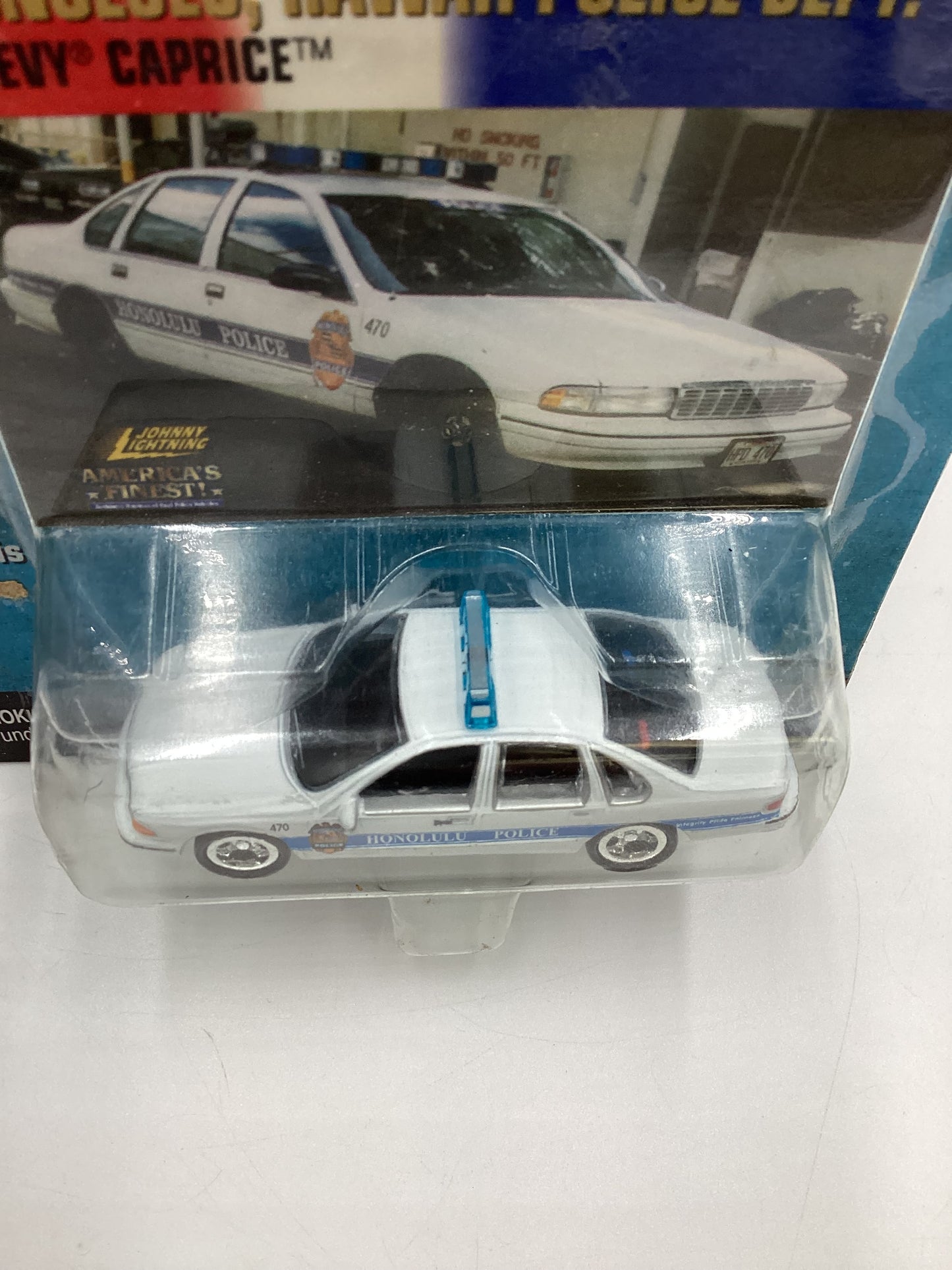 JOHNNY LIGHTNING Americas Finest Honolulu Police Dept Chevy Caprice White