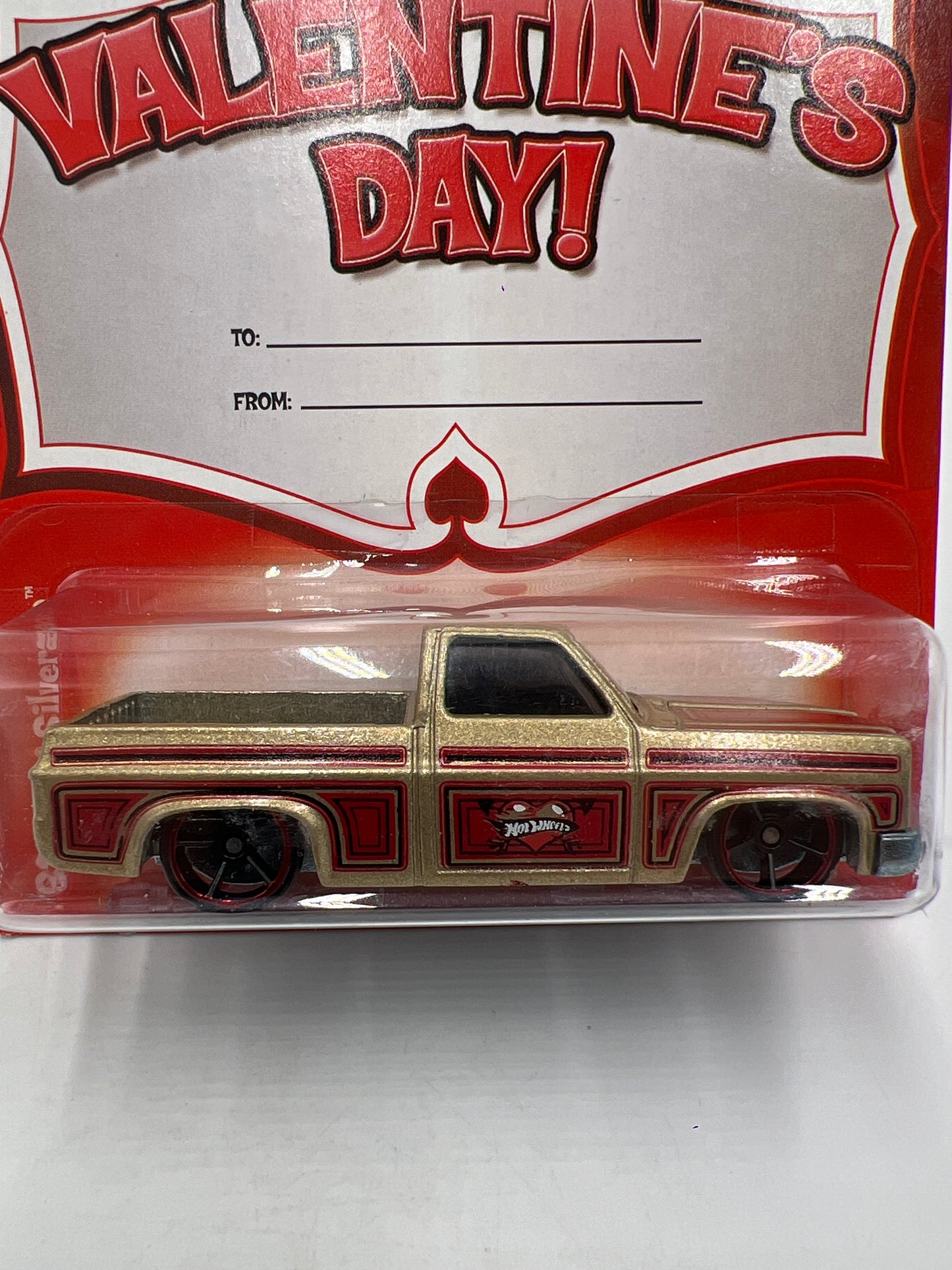 Hot Wheels Valentines Day Series 83 Silverado Gold/Red W/Protector