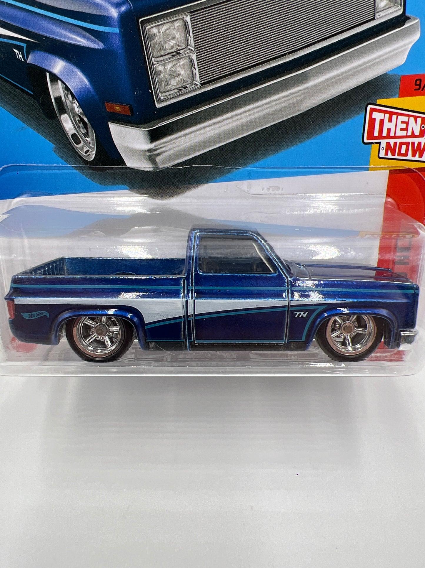 2024 Hot Wheels International Super Treasure Hunt #249 83 Chevy Silverado Blue W/Protector