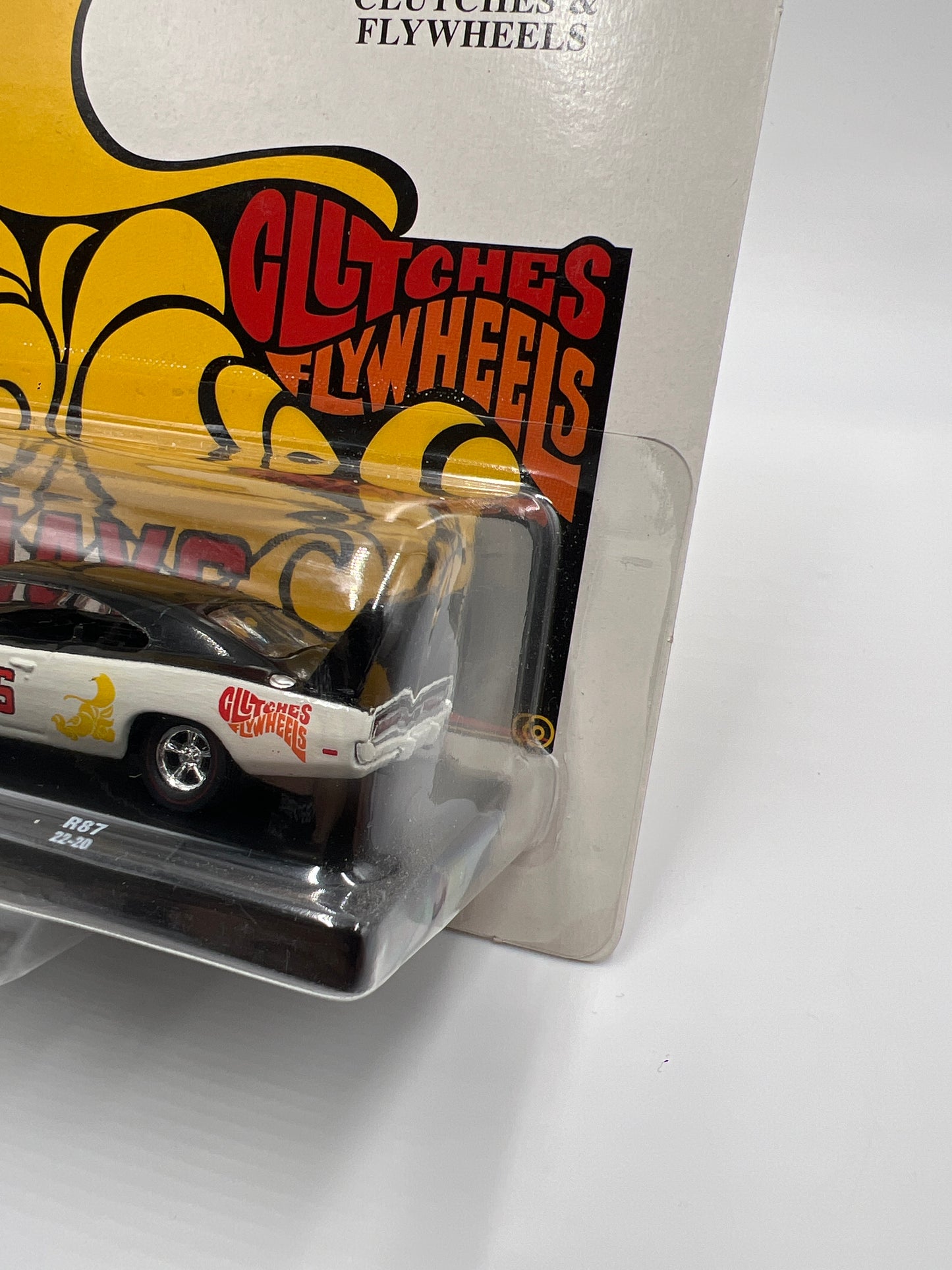 M2 Machines Auto Drivers 1969 Dodge Charger Daytona Hemi White/Black Hays R87 188P