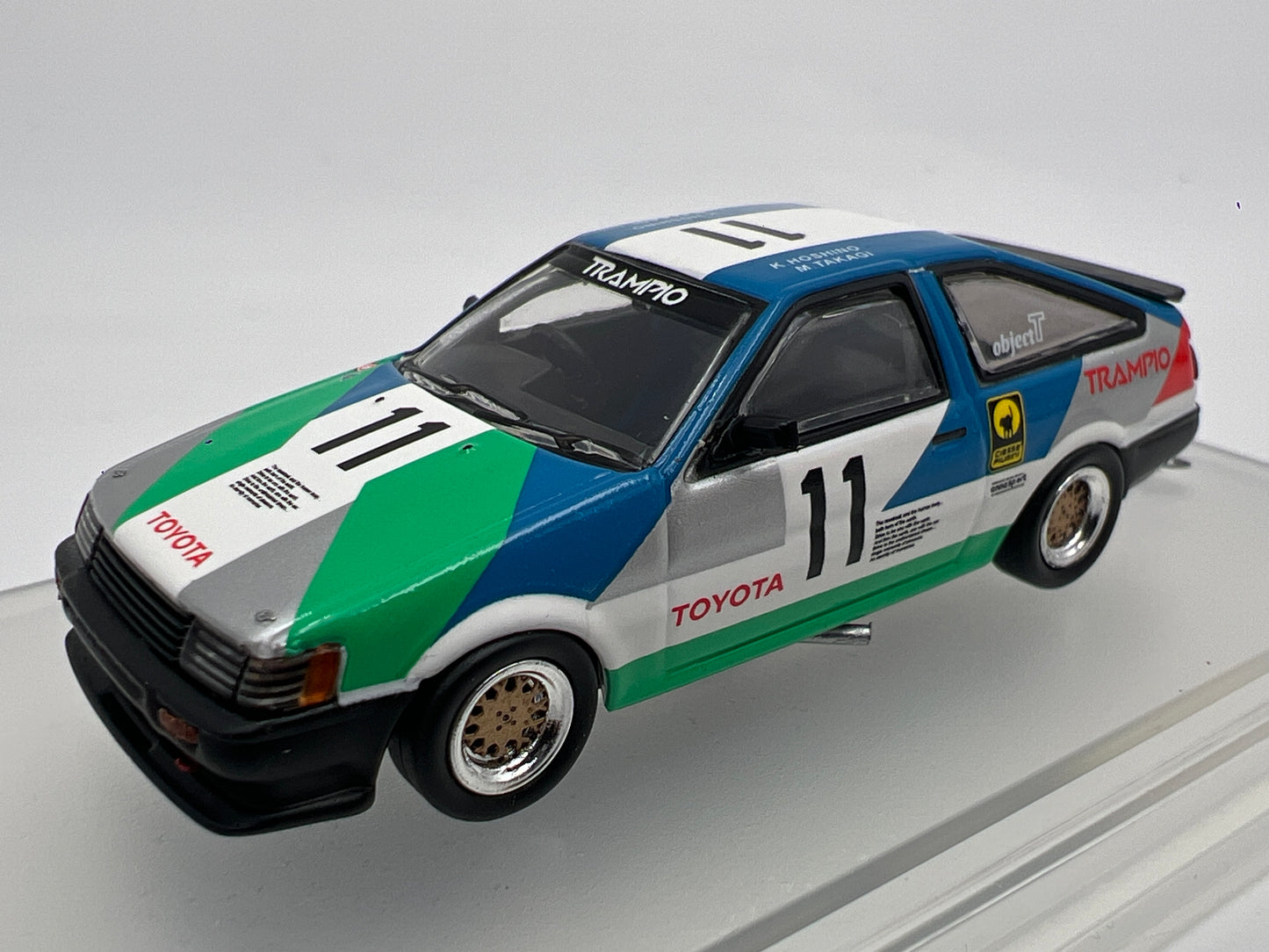 Inno64 1/64 Toyota Corolla AE86 Levin #11 Trampio JTC Sugo Winner 1985