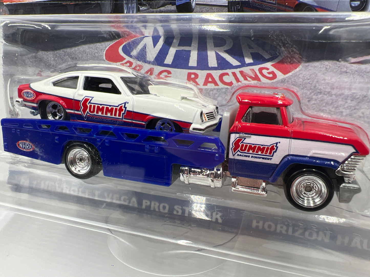 Hot Wheels Car Culture Team Transport #34 74 Chevrolet Vega Pro Stock & Horizon Hauler Summit 280E