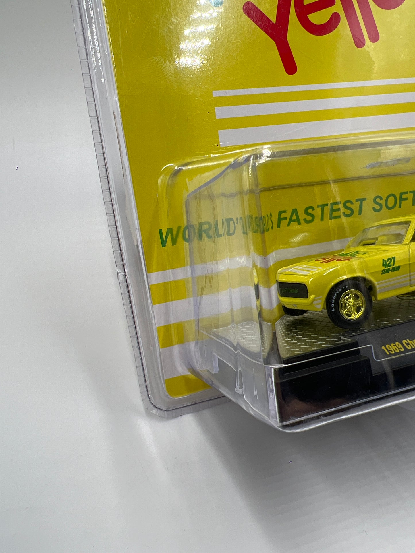 M2 Machines Coca Cola Mello Yello CHASE 1969 Chevrolet Camaro Z/28 Funny Car Yellow A30