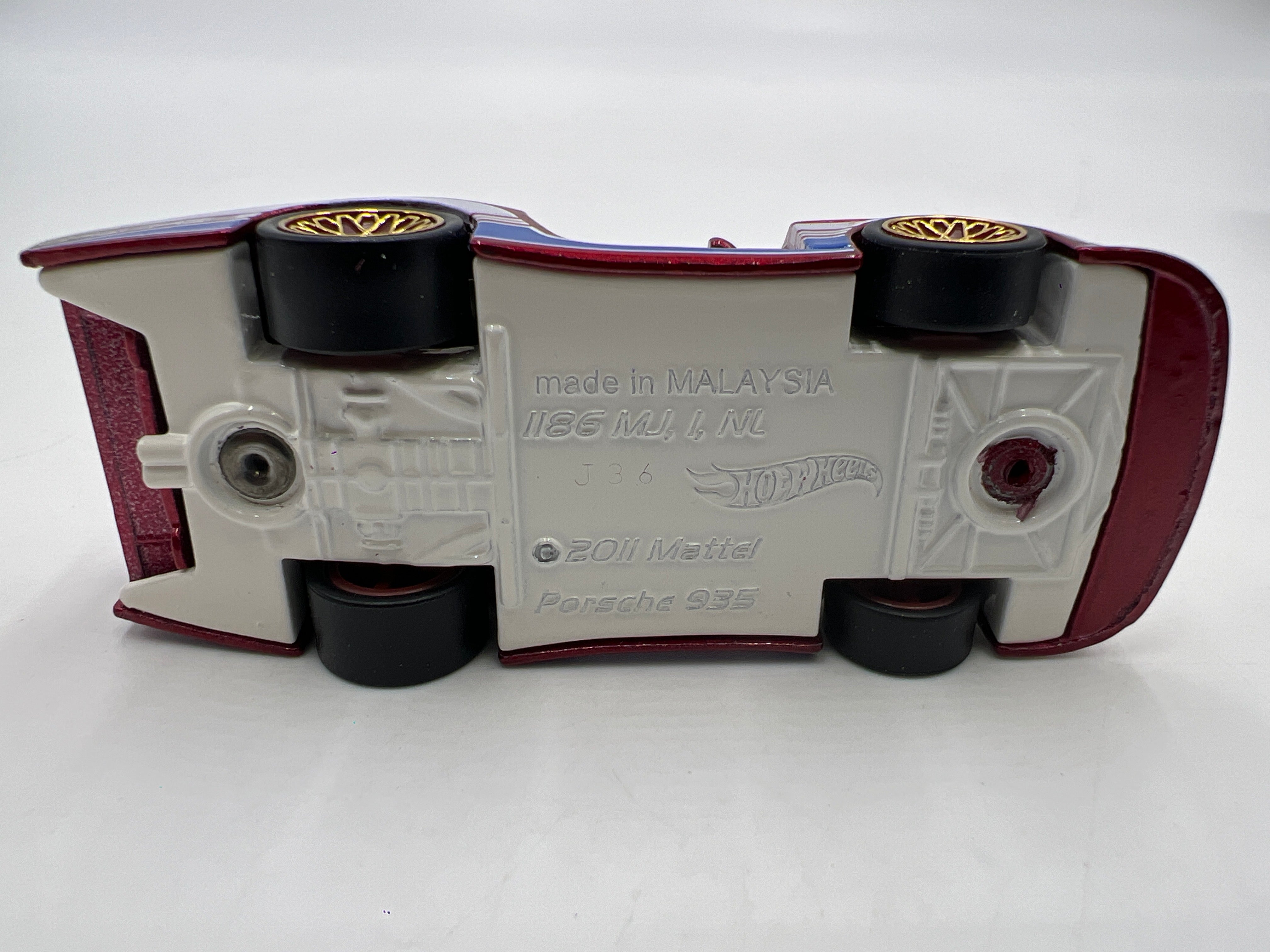 CB6F68F5-3A02-45EB-9520-