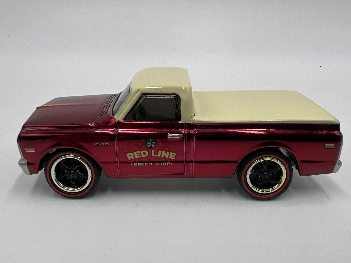 2021 Hot Wheels RLC sELECTIONs 1969 Chevrolet C-10 Red