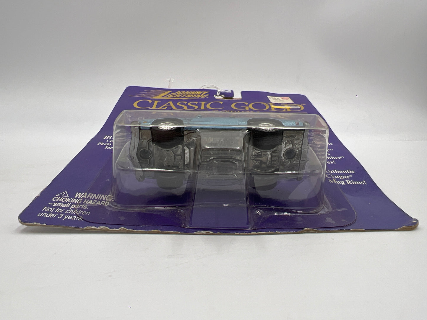 Johnny Lightning Classic Gold Collection #28 1974 Olds Cutlass Blue 219C