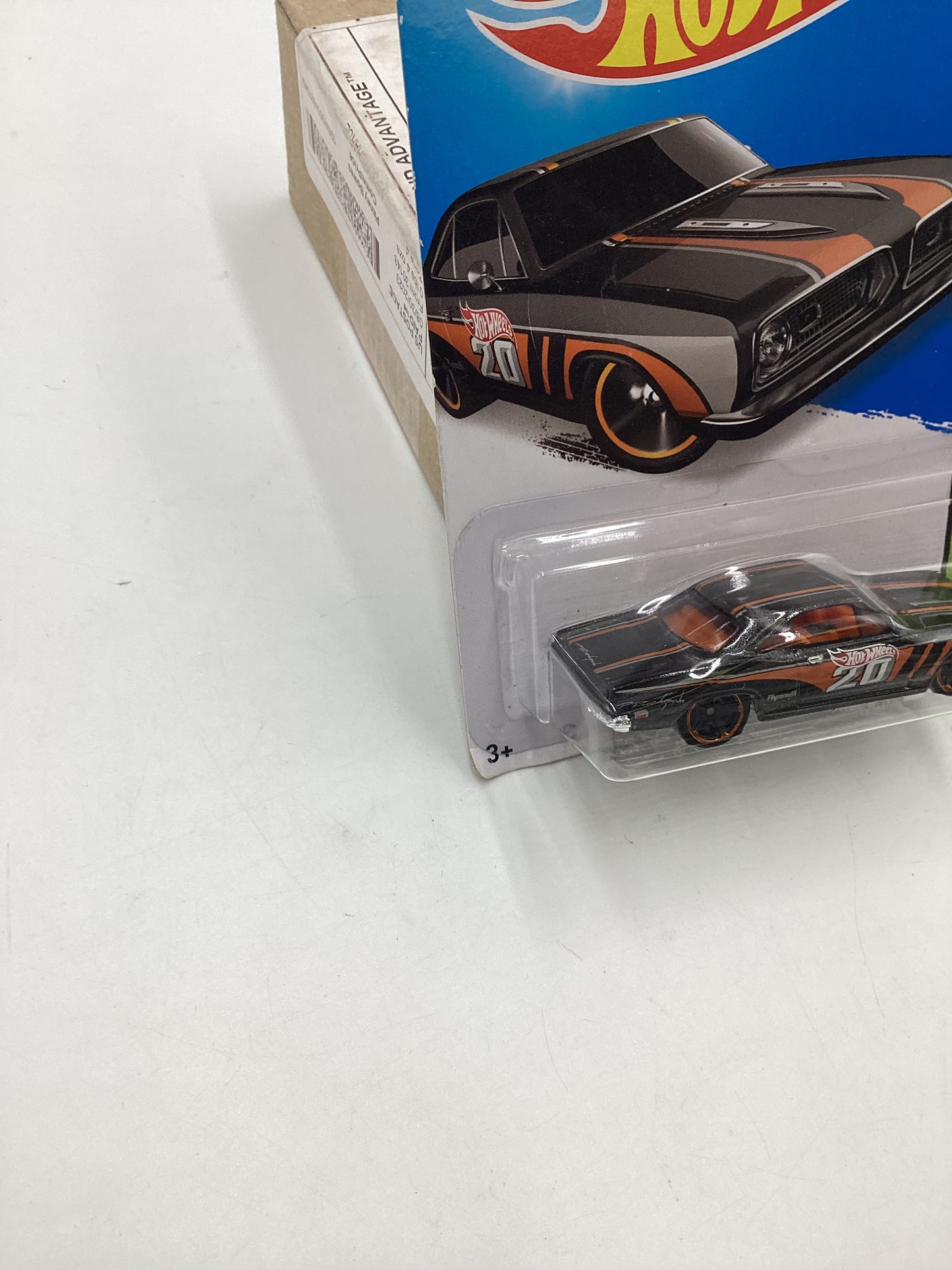 2014 Hot wheels Workshop #239 68 Plymouth barracuda formula S 38C