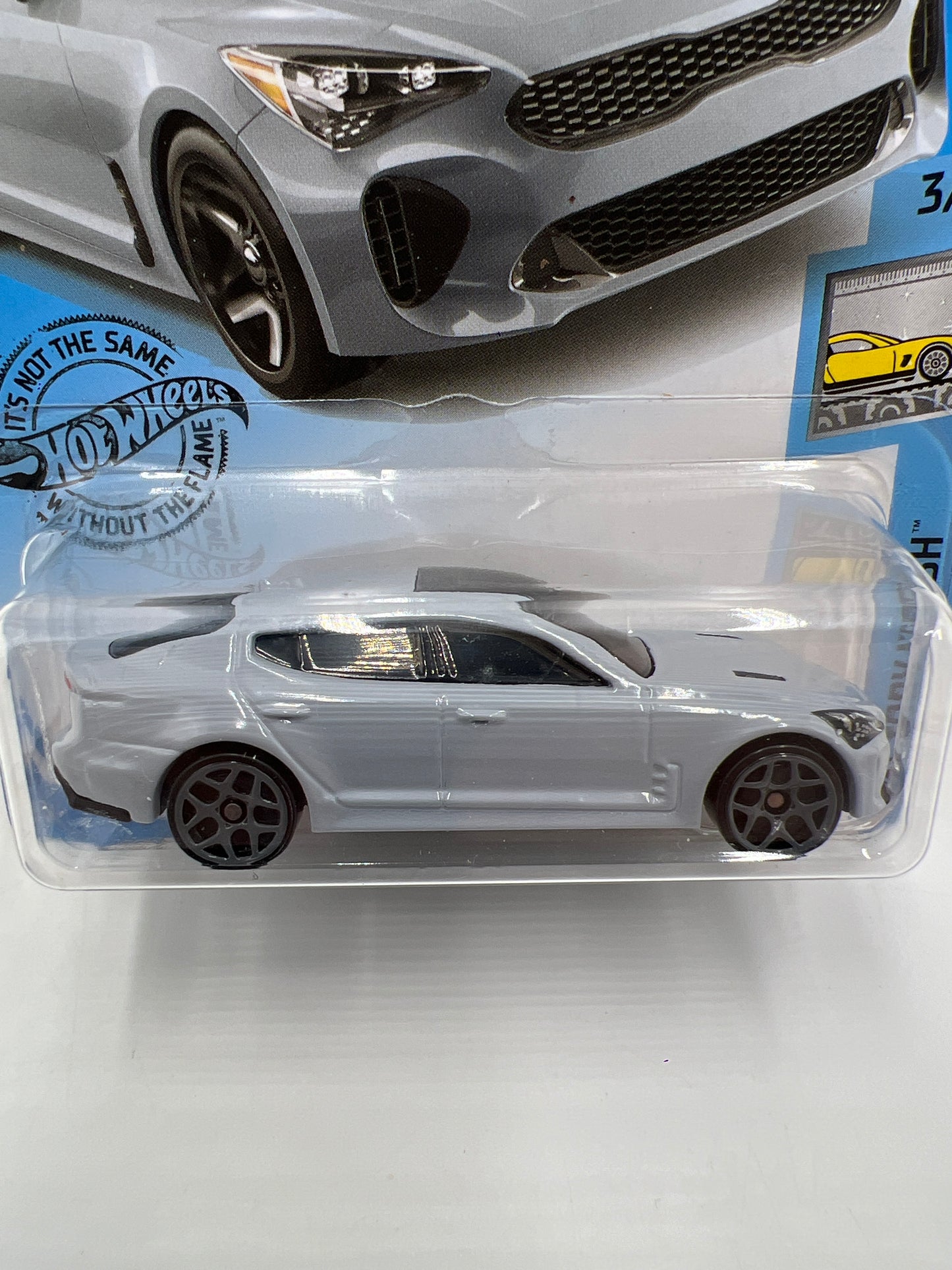 2020 Hot Wheels Factory Fresh #198 2019 Kia Stinger GT W/Protector