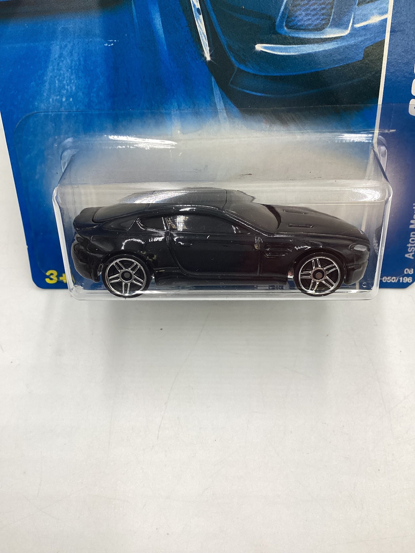 2008 Hot Wheels All Stars #050 Aston Martin V8 Vantage 105C