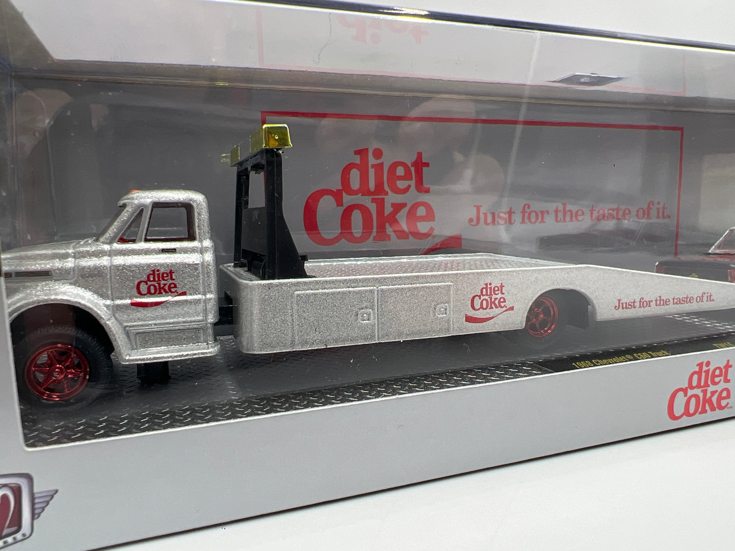 M2 Machines Auto Haulers CHASE Diet Coke 1968 Chevrolet C60 Truck & 1979 Chevrolet Silverado TW16