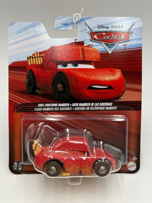 Disney Pixar Cars Cave Lightning McQueen 142E
