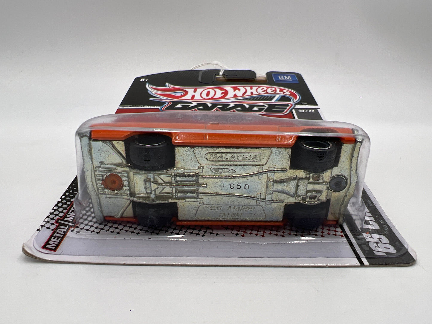 Hot Wheels Premium Garage Series #10 65 Chevy Malibu Orange/Gray