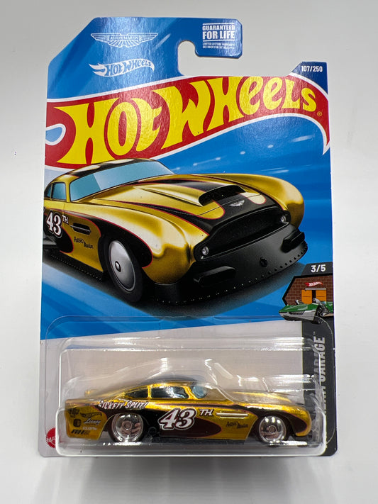 2025 Hot Wheels E Case Super Treasure Hunt #107 Aston Martin DB4GT High-Speed Edition Gold W/Protector