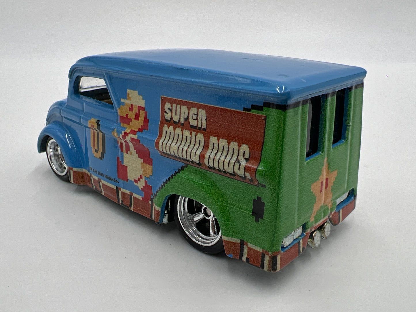 Hot Wheels 1/64 Premium Super Mario Bros Dairy Delivery Blue Loose