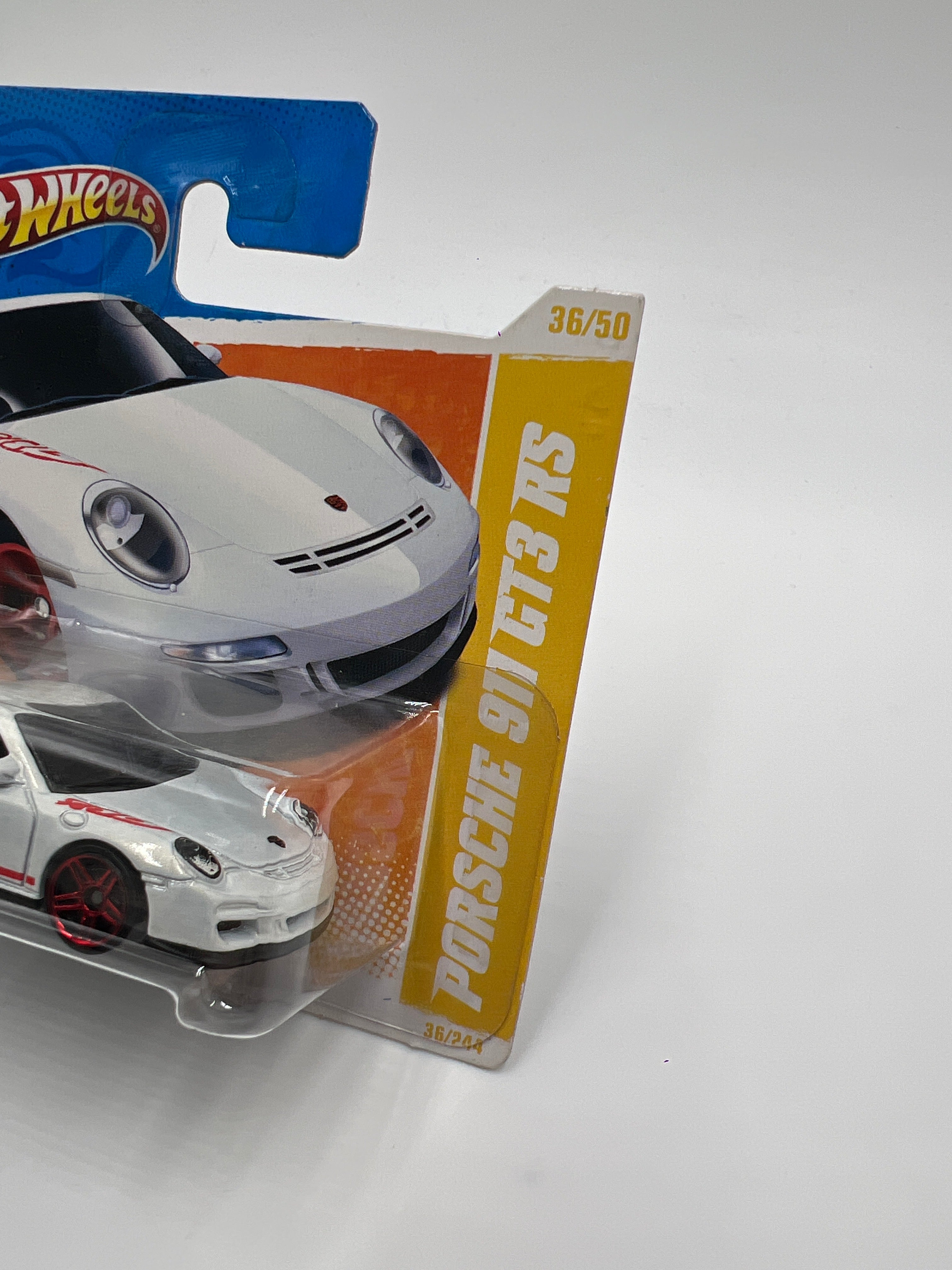 2011 HW Premiere #36 Porsche 911 GT3 RS White Short Card W