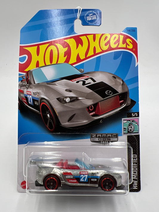 2023 Hot Wheels Walmart Exclusive Zamac 5 #114 15 Mazda MX-5 Miata 145F