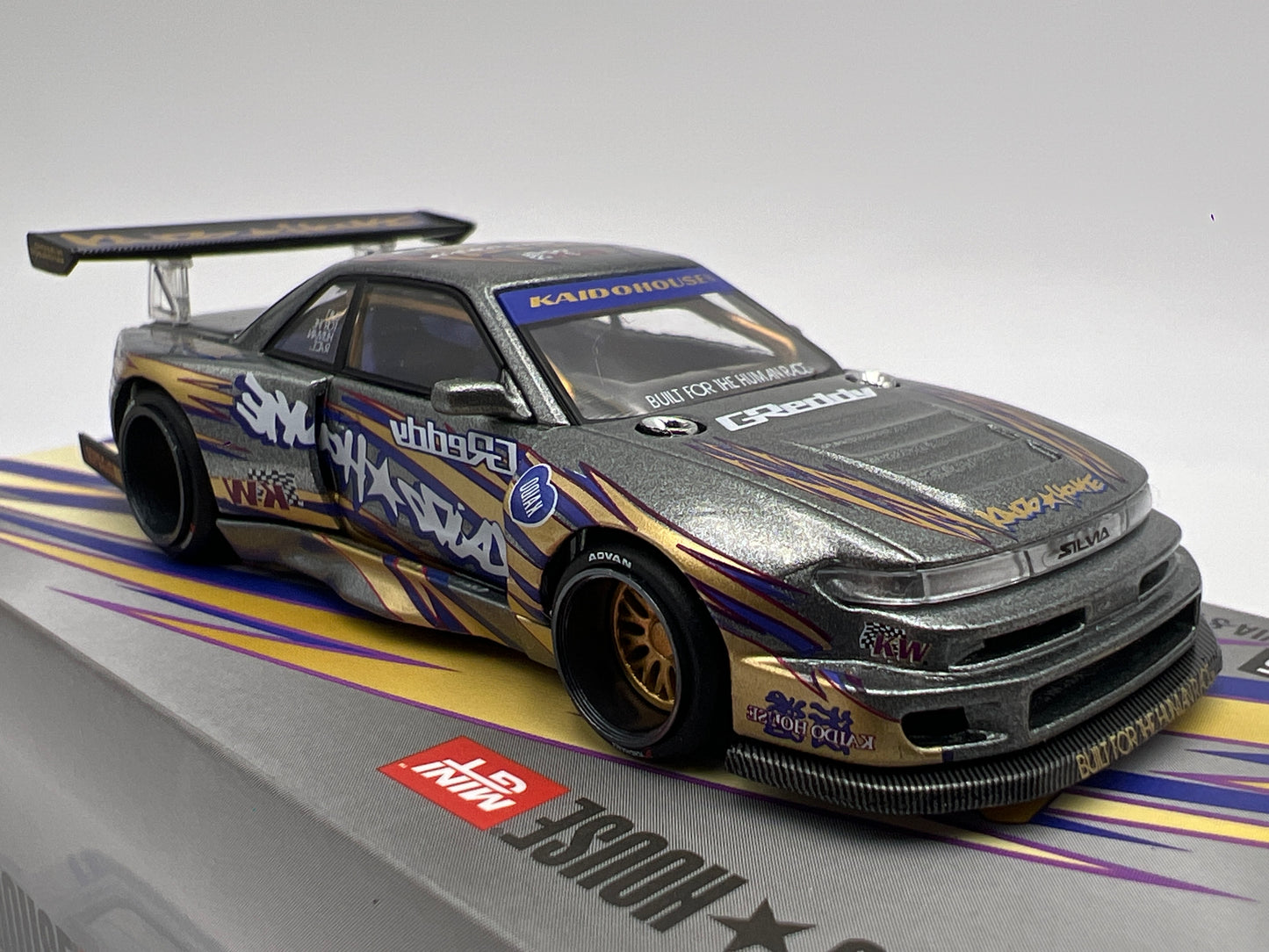 Mini GT Kaido House #235 Nissan Silvia S13-R Kaido Drift V1