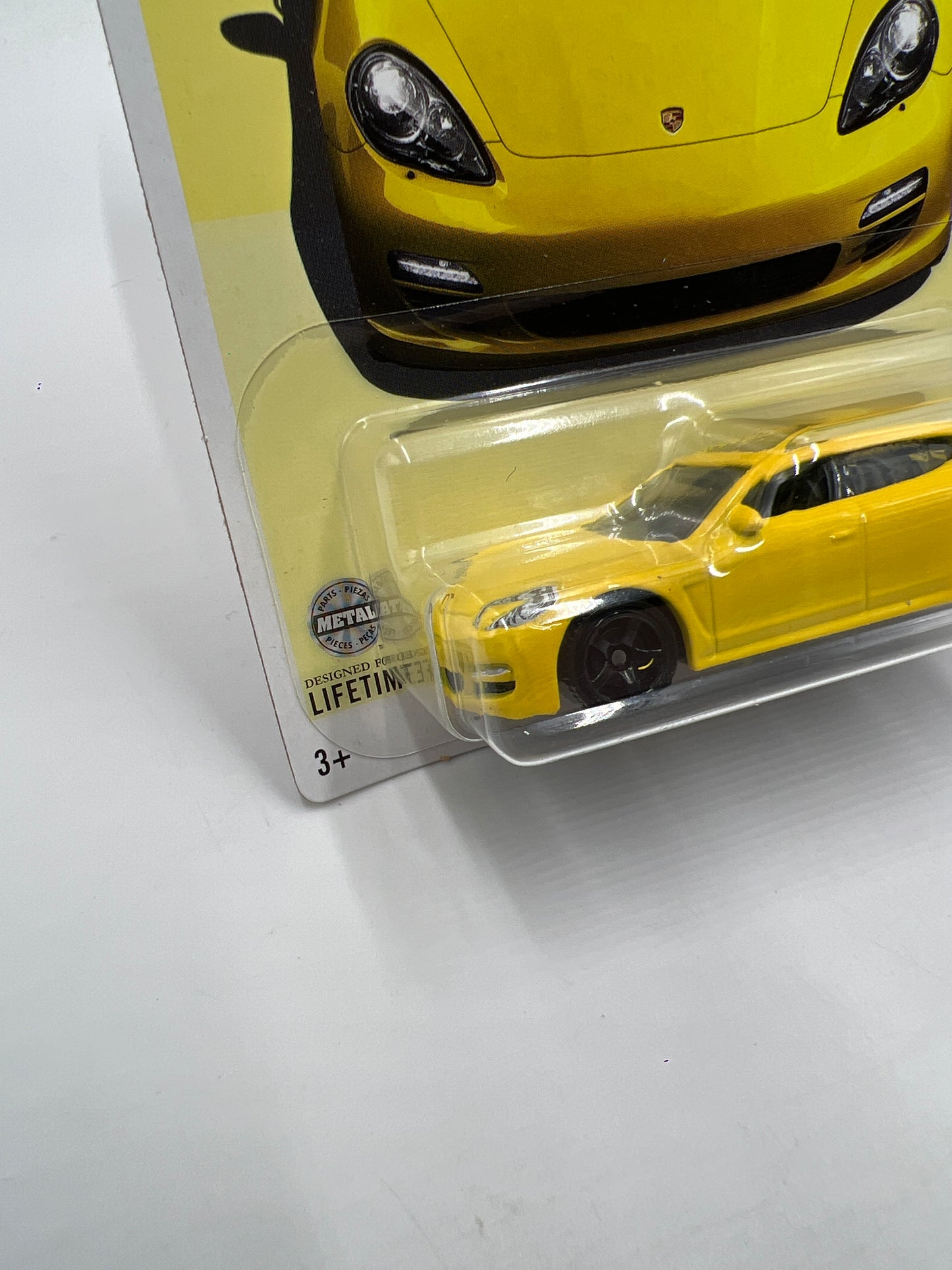 Matchbox Porsche Series #4 Porsche Panamera Yellow 150D