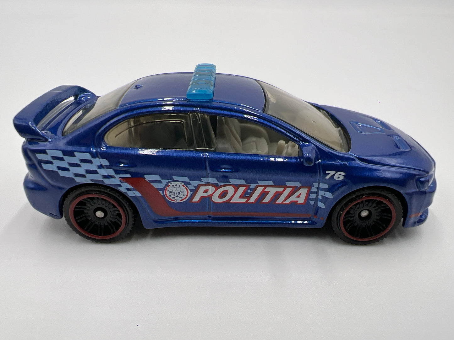 Matchbox 1/64 2010 Mitsubishi Lancer X Blue Police Loose