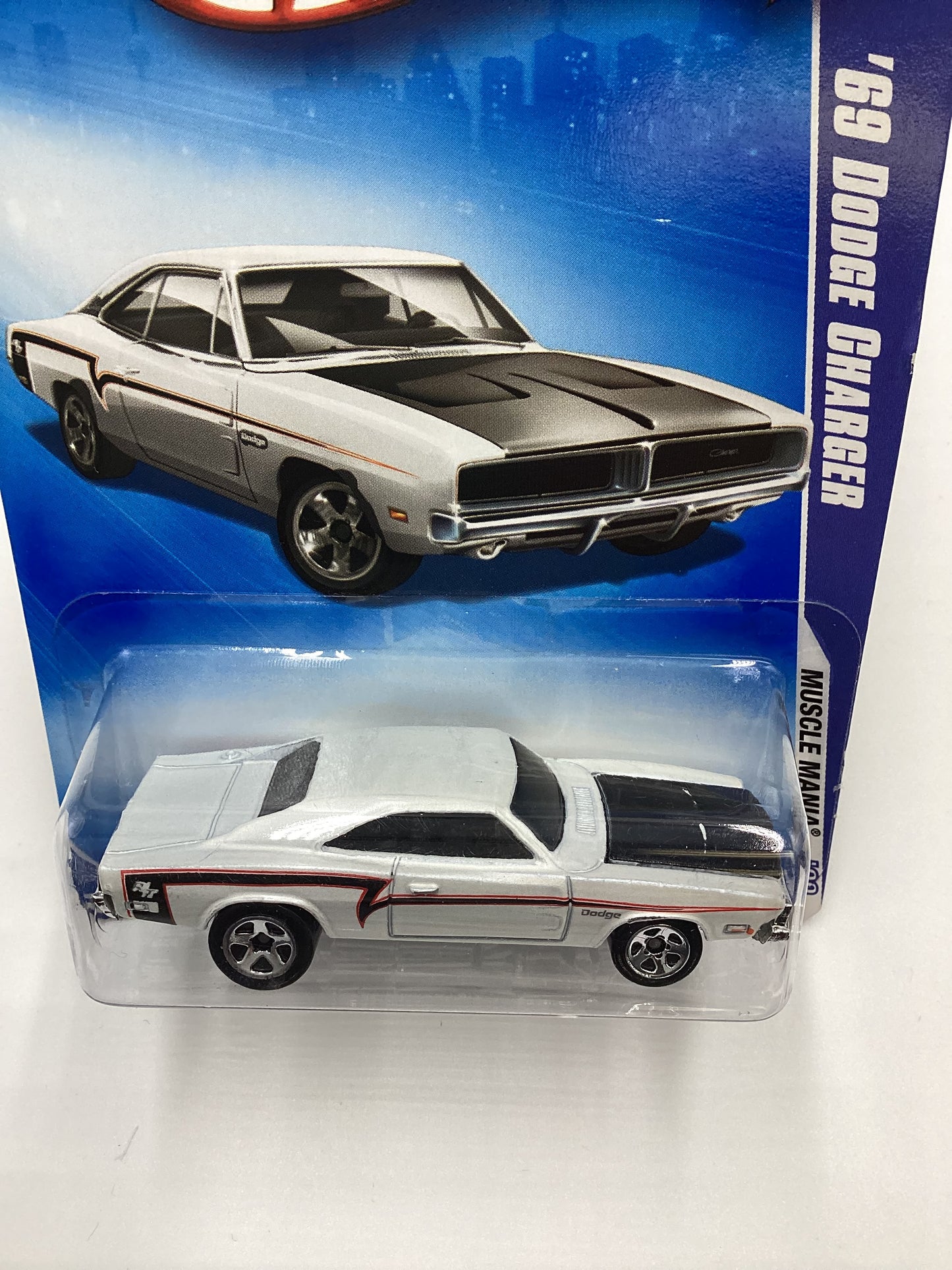 2009 Hot Wheels #081 69 Dodge Charger Kmart Exclusive 239C