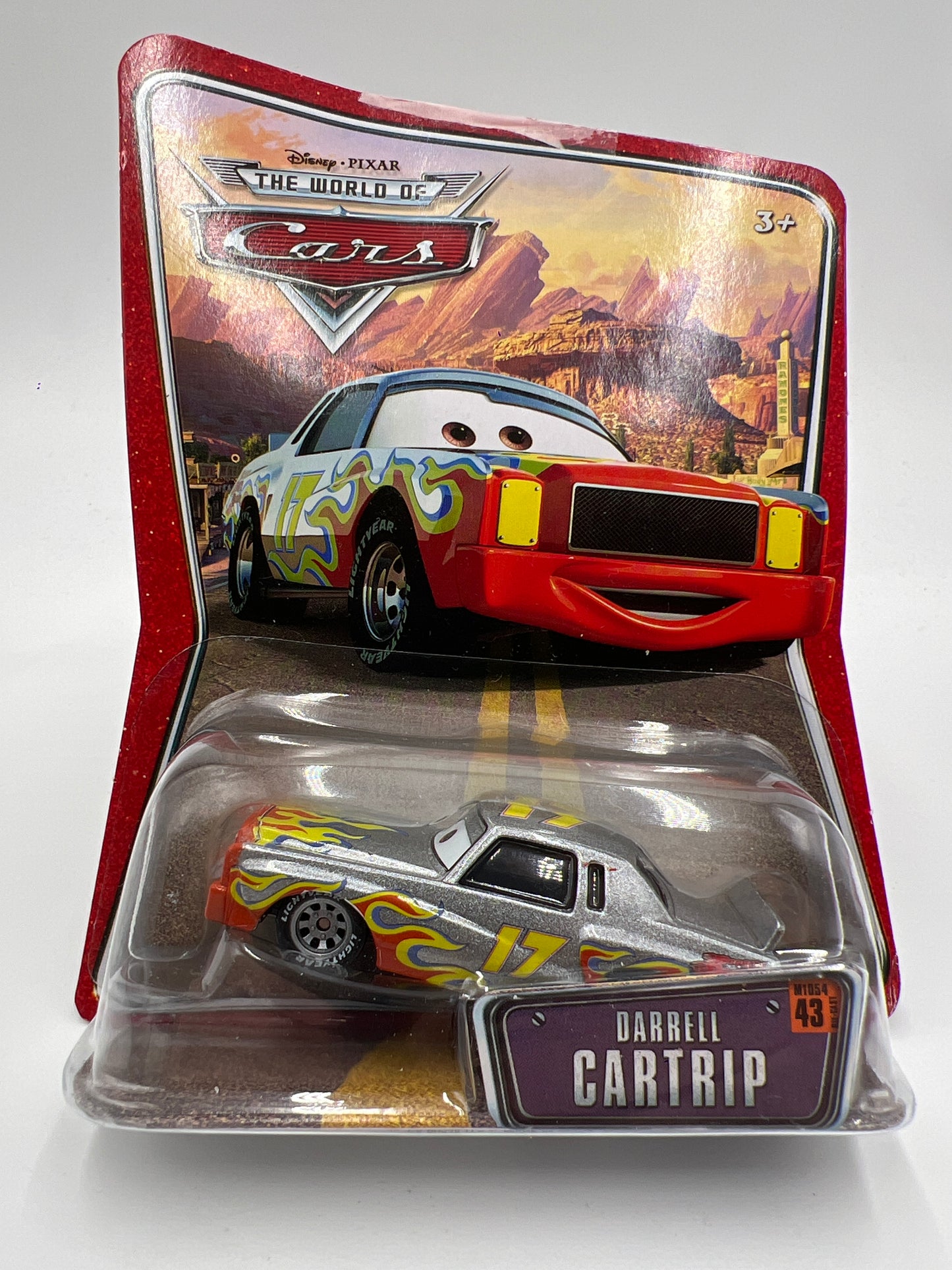 Disney Pixar The World Of Cars #43 Darrell Cartrip 140B