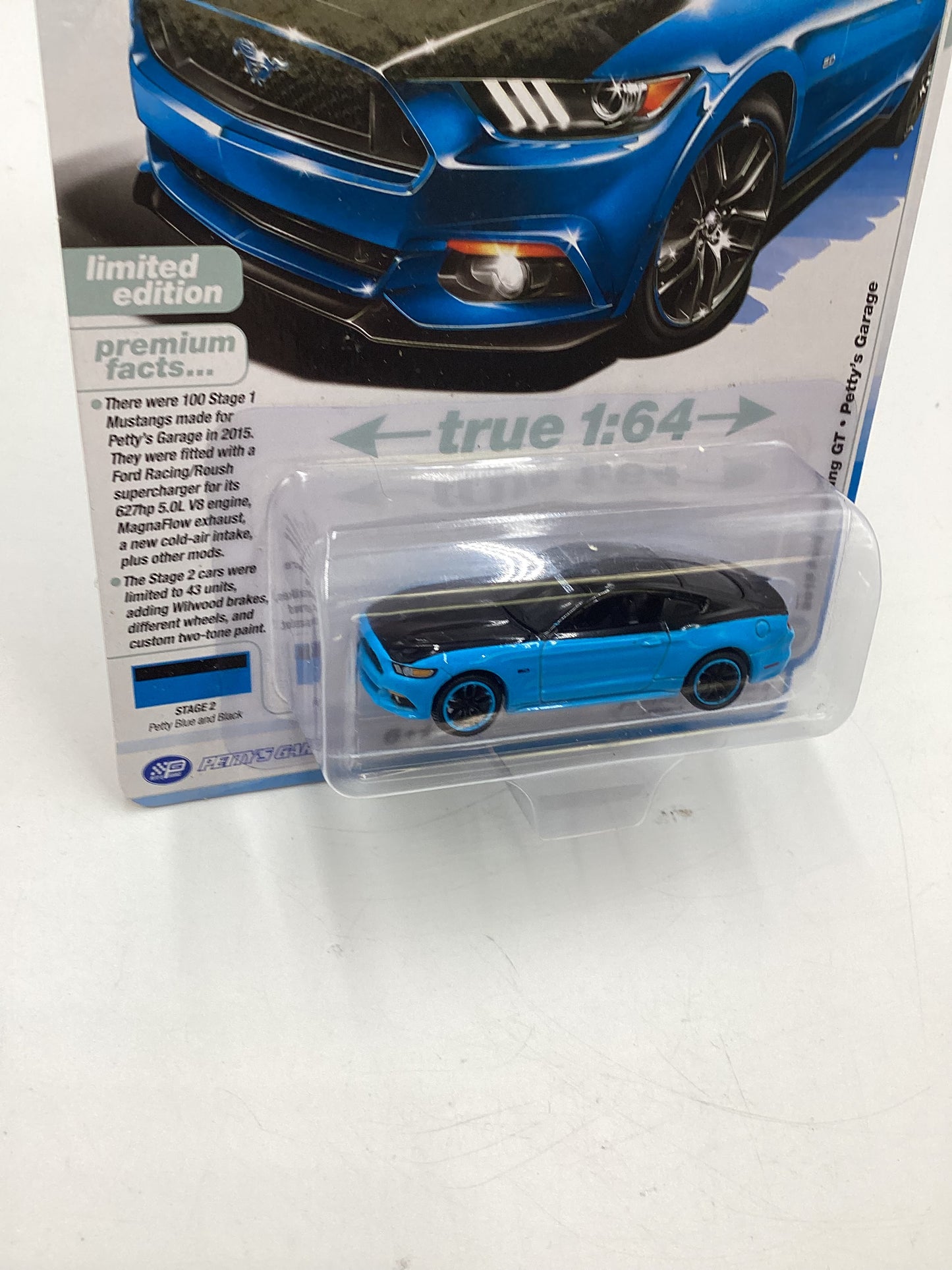 Auto World Modern Muscle Release 1 Version A 2015 Ford Mustang GT Petty’s Garage Blue/Black 184D