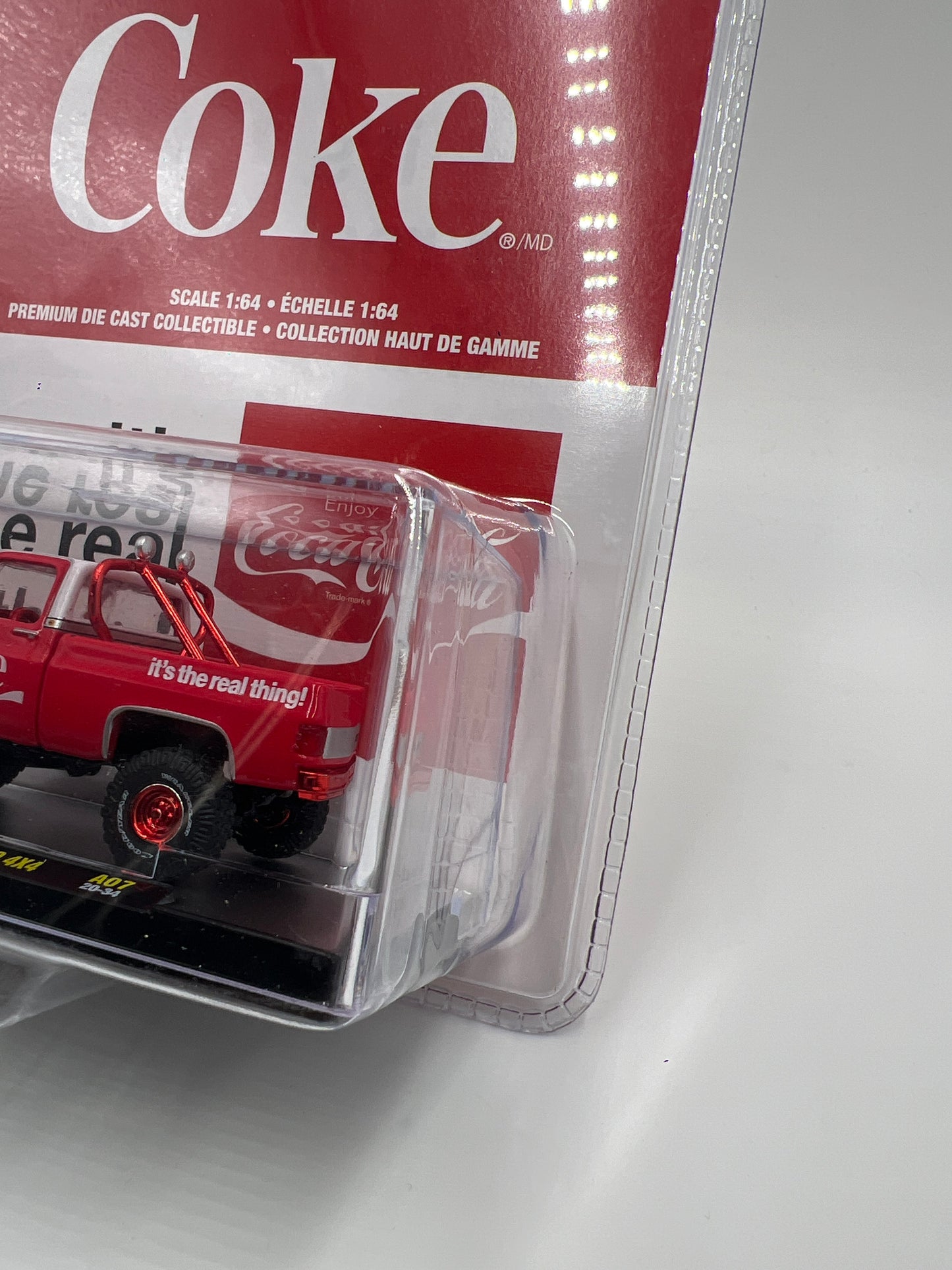 M2 Machines Coca Cola CHASE 1973 Chevrolet Cheyenne Super 10 4x4 Red A07