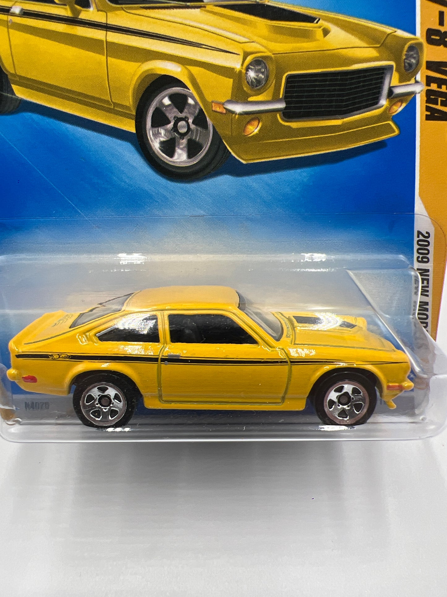 2009 Hot Wheels New Models #23 Custom V-8 Vega Yellow 8H
