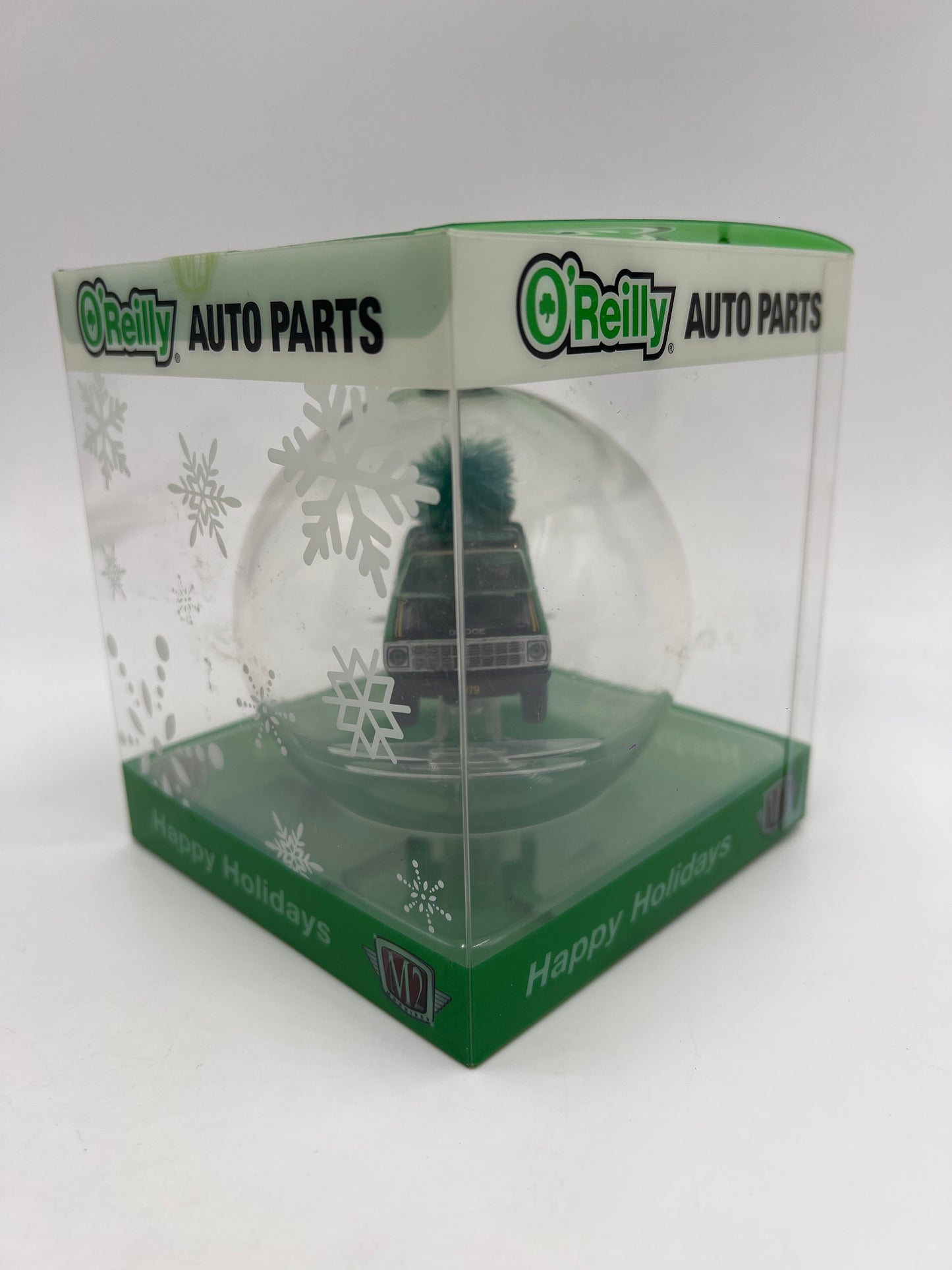 M2 Machines Oreillys Exclusive Holiday Ornaments 1979 Dodge Power Wagon Green