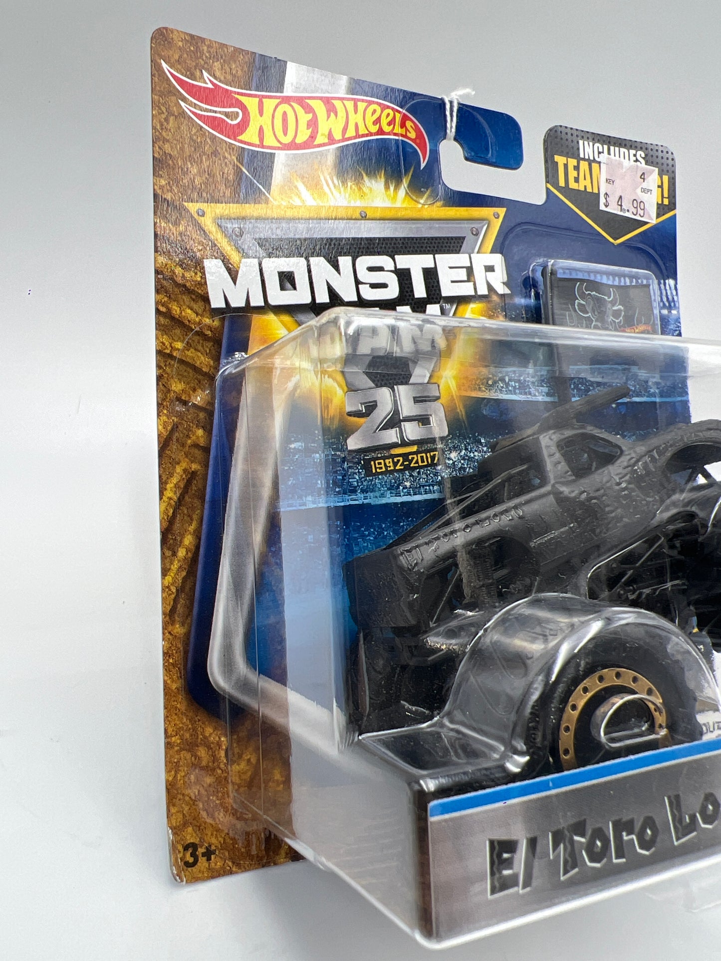 Hot Wheels Monster Jam 25th Anniversary CHASE Black Out El Toro Loco W/Team Flag