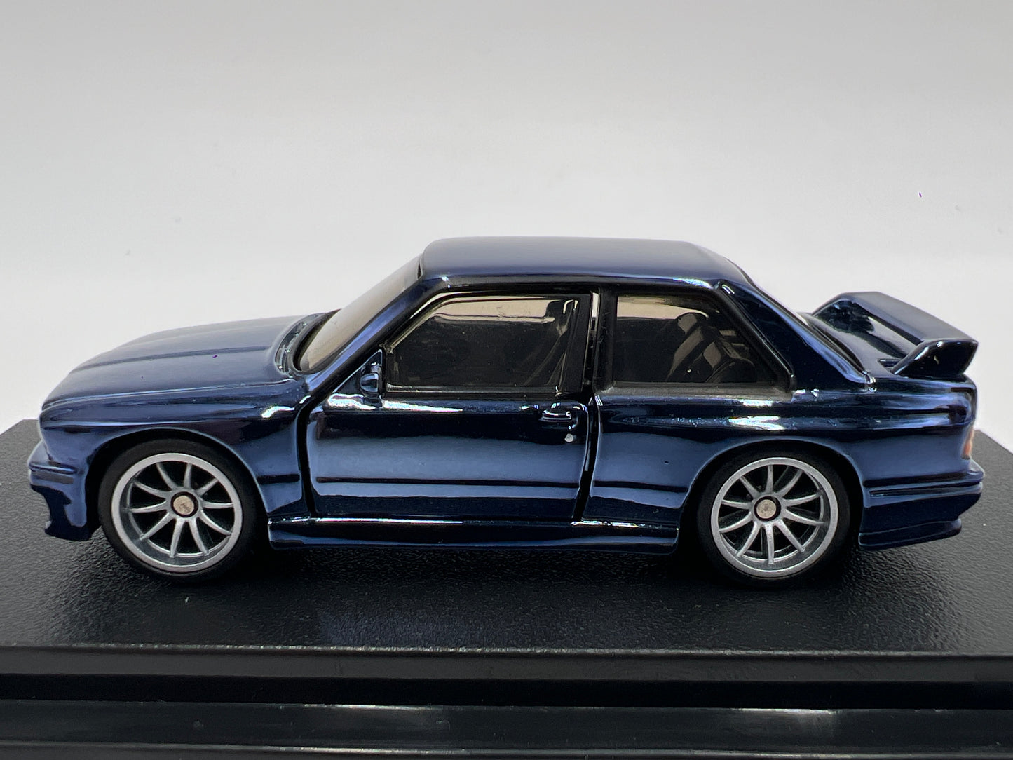 2022 Hot Wheels RLC #2187/30000 1991 BMW M3 Blue