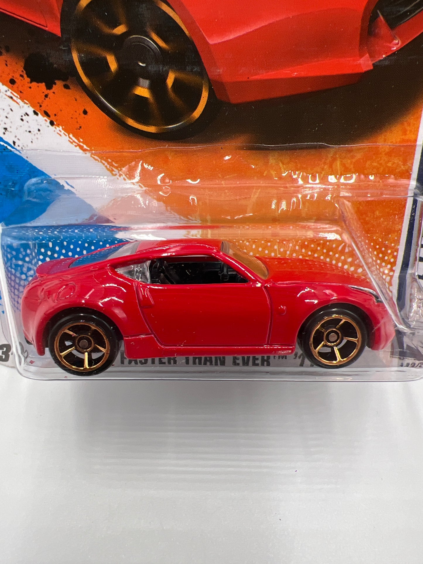 2011 Hot Wheels Faster Than Ever #143 Nissan 370Z Red W/Protector See Description