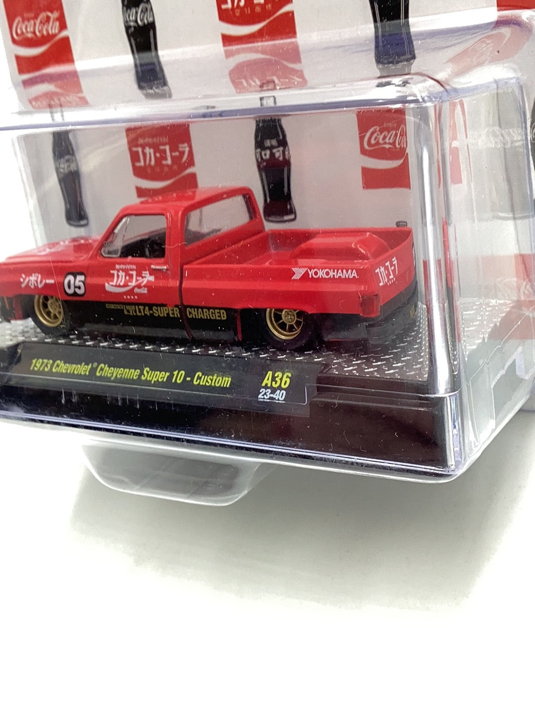 M2 Machines Coca Cola 1973 Chevrolet Cheyenne Super 10 Custom A36