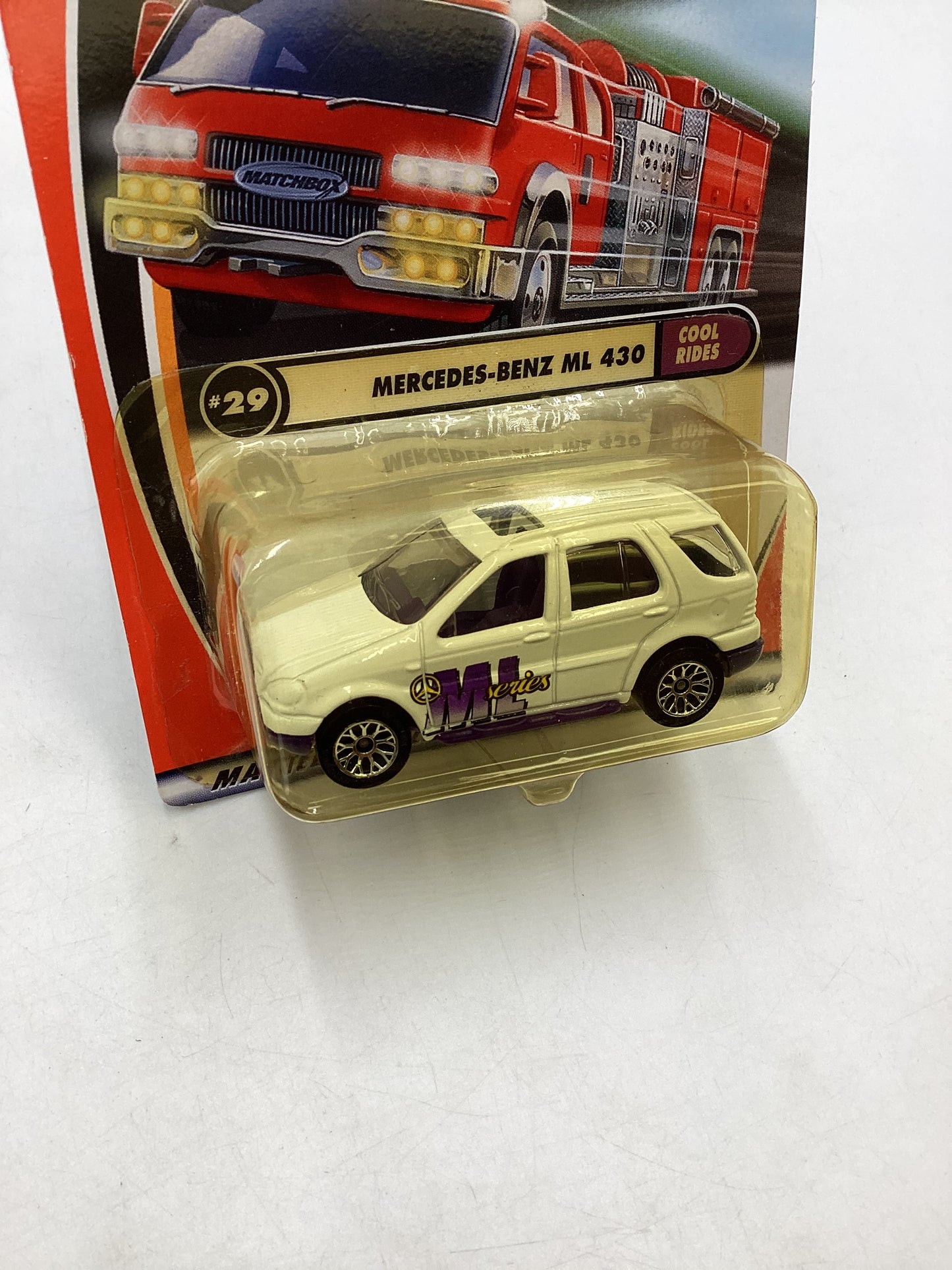 Matchbox #29 MBX Cool Rides Mercedes-Benz ML 430 White 210C