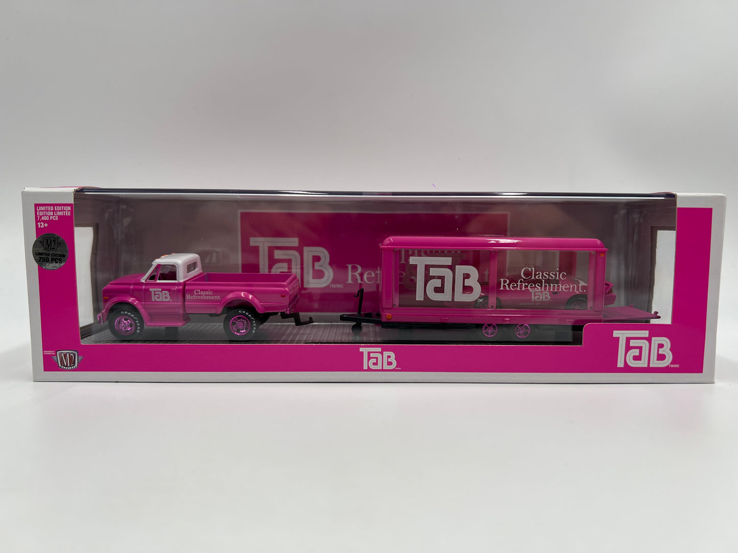 M2 Machines Auto Haulers CHASE Tab 1970 Chevrolet C60 Truck & 1985 Chevrolet Camaro IROC-Z TW12