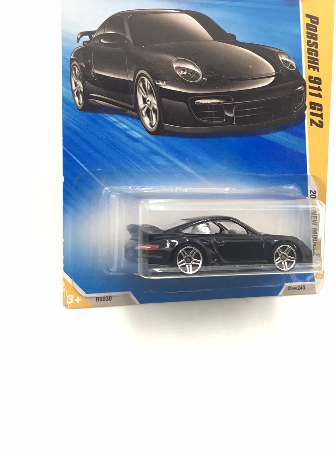 2010 Hot Wheels #14 Porsche 911 GT2