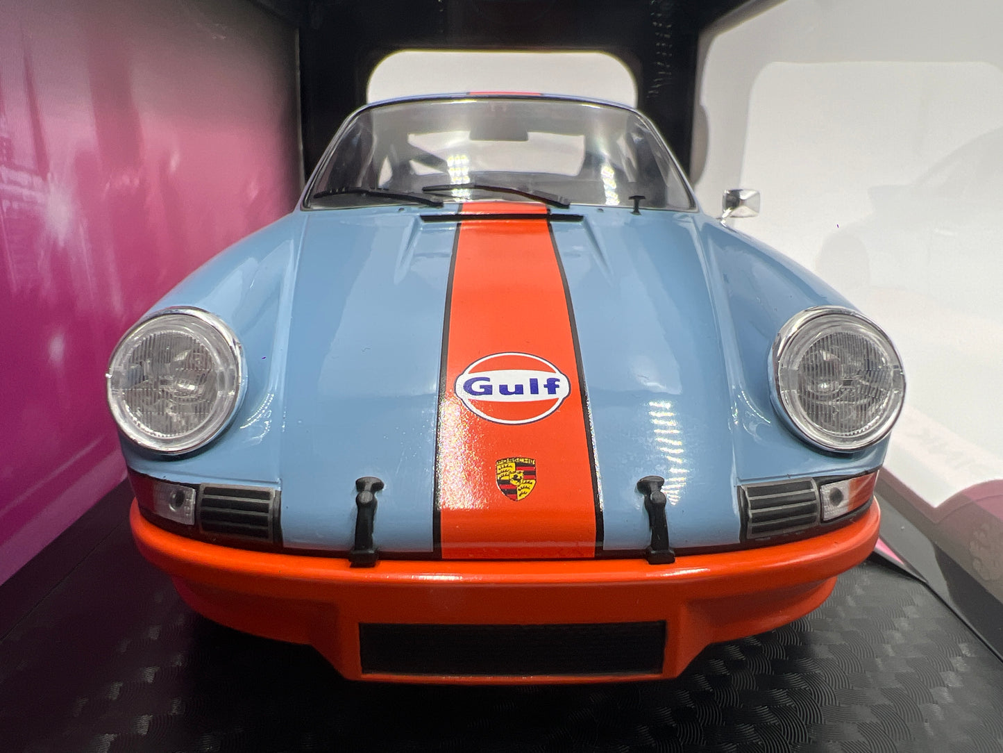 Jada 1:18 Scale Pink Slips Porsche 911 2.8 RSR Gulf 1 Blue/Orange