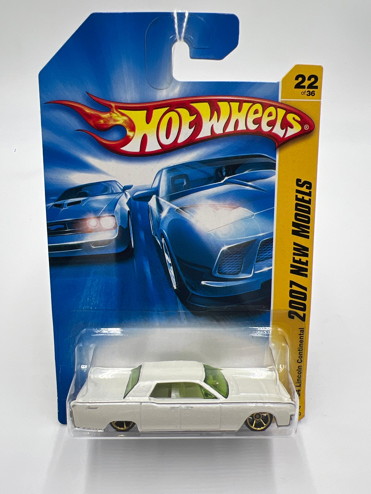 2007 Hot Wheels New Models #022 64 Lincoln Continental White 56A