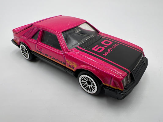Hot Wheels 1/64 Ford Mustang Cobra 5.0 Pink Loose